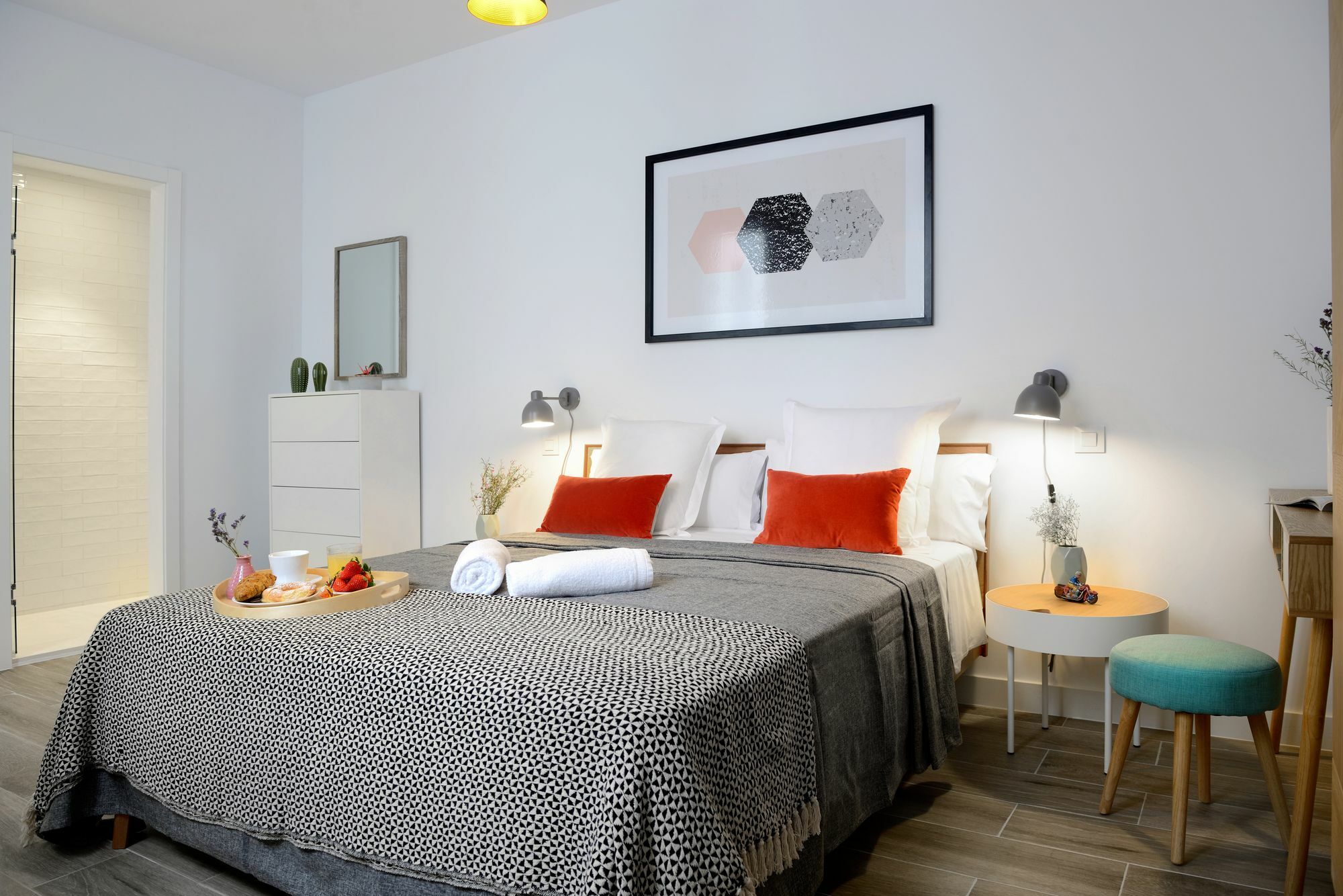 Nqn Aparts & Suites Madrid Eksteriør bilde